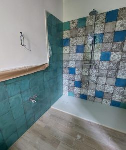 idraulico per trasformazione vasca da bagno in piatto doccia Bologna San Donato